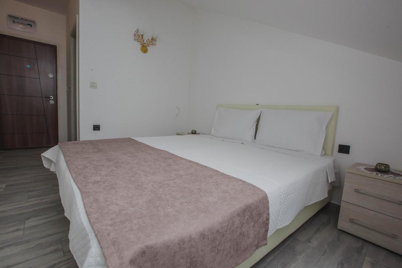 Hotel Dapcevic Cetinje Luaran gambar