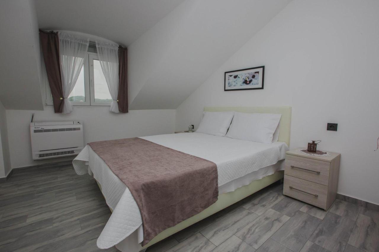 Hotel Dapcevic Cetinje Luaran gambar