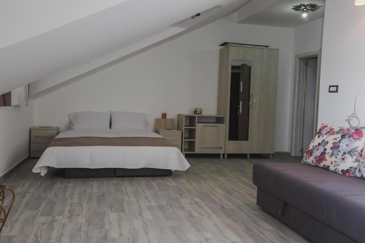 Hotel Dapcevic Cetinje Luaran gambar