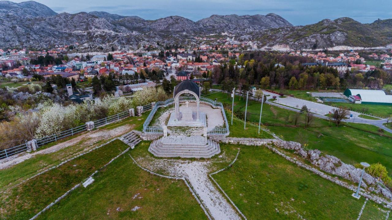 Hotel Dapcevic Cetinje Luaran gambar